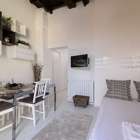 Appartement White Terrace Ostilia à Rome Extérieur photo